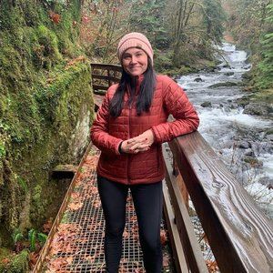 Meet your Posher, Cindi